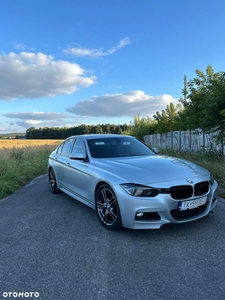 BMW Seria 3 328i