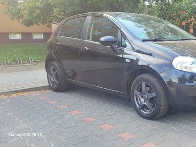 Fiat Punto 1.4 benzyna, klimatyzacja ważne opłaty, super stan!