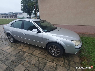 Ford mondeo mk3 2.0 TDCI 115km