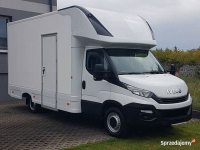 Iveco Daily KONTENER NISKOPODŁOGOWY 4,31x2,23x2,43 SKLEP FOODTRUCK KAMPER …