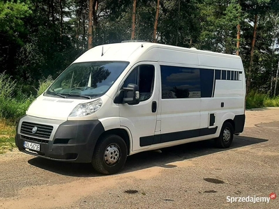 Kamper Fiat Ducato Kempingowy Kamper Campervan Camper L3H2