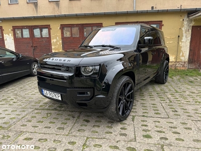 Land Rover Defender 110 5.0 P525 V8 Carpathian Edition