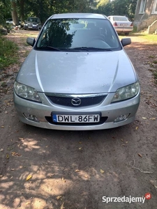 Mazda 323 2002 rok do jazdy