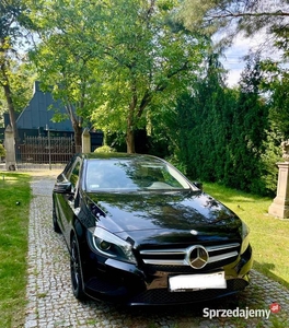 Mercedes A klasa skórzana tapicerka felgi AMG 18'