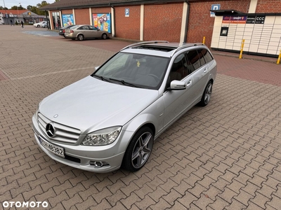 Mercedes-Benz Klasa C 180 T Kompressor Automatik BlueEFFICIENCY Avantgarde