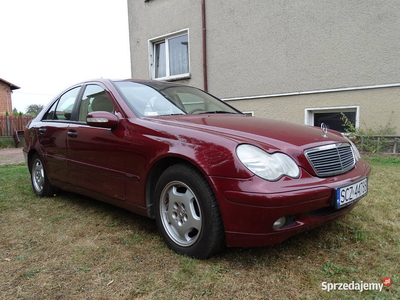 Mercedes C-klasa W203