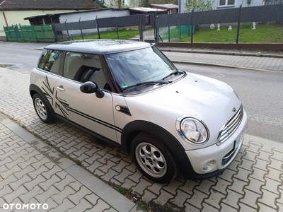 MINI Cooper Standard