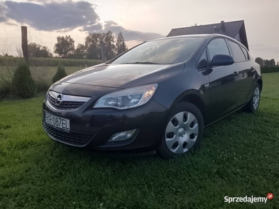 Opel Astra J 1.4 Benzyna zadbana