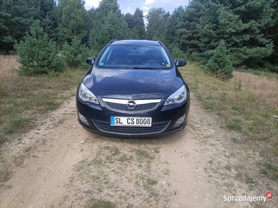 Opel Astra J 1.6 Benzyna Klima Tempomat z Niemiec