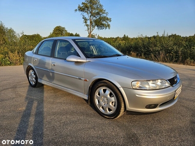 Opel Vectra 2.0 CDX