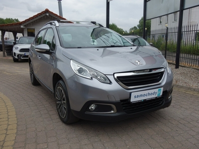 Peugeot 2008 Peugeot 2008 2015r 1.2 benzyna 82km bezwypadkowy klima niski przebie