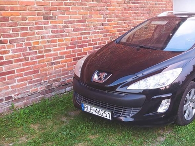 Peugeot 308 sw czytaj opis