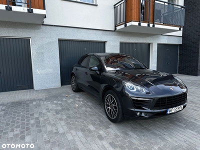 Porsche Macan Standard