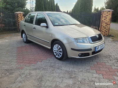 Skoda Fabia 1.4 lift wspomaganie klimatyzacja radio elektryka