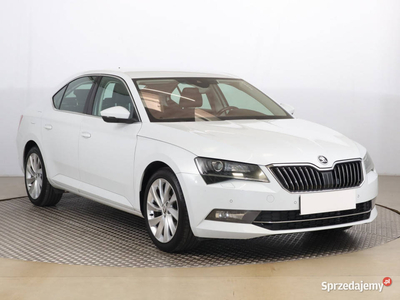 Skoda Superb 1.5 TSI