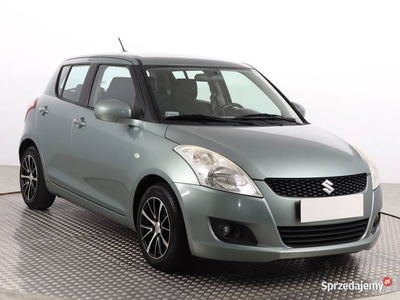 Suzuki Swift 1.3 i