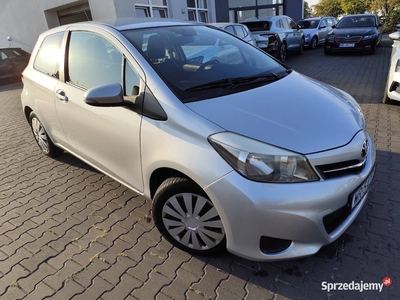 Toyota Yaris 1,3 przebieg 80000