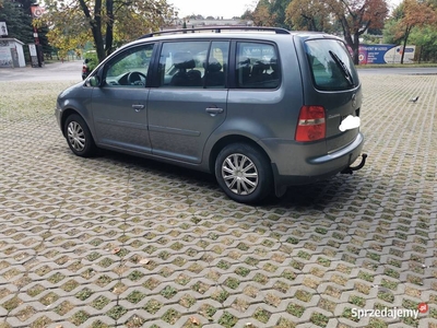 Volkswagen Touran 1 1.9 TDI 105KM AVQ 7 Osobowy AC Klimatyzacja Szary Hak