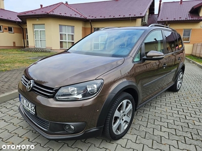 Volkswagen Touran 1.4 TSI Cross DSG