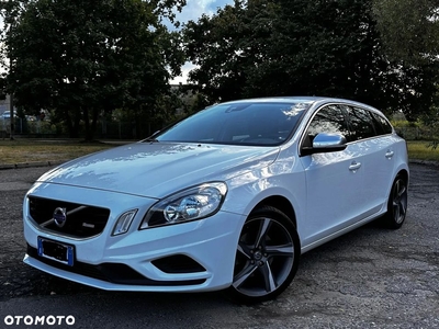 Volvo V60 D3 R-Design