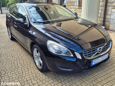 Volvo V60 D4 Momentum