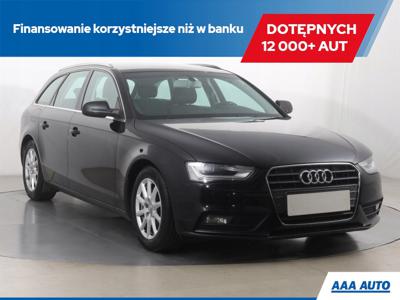 Audi A4 B8 Avant Facelifting 2.0 TDI 112g 136KM 2012