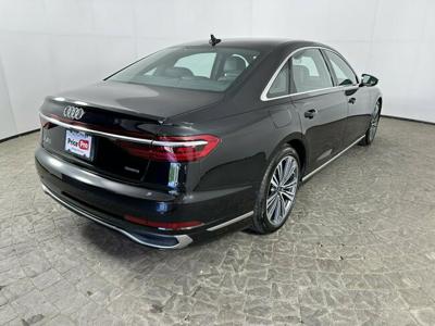 Audi A8 3.0 L automat