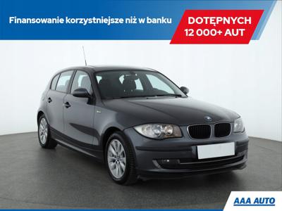 BMW Seria 1 E81/E87 Hatchback 5d E87 2.0 118i 143KM 2007