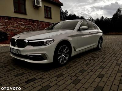 BMW Seria 5 518d Luxury Line