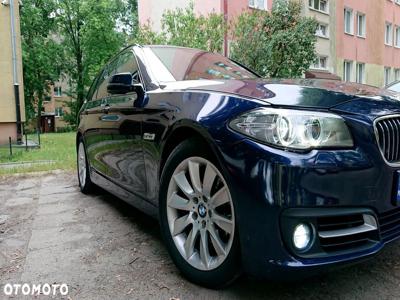 BMW Seria 5 520d Luxury Line