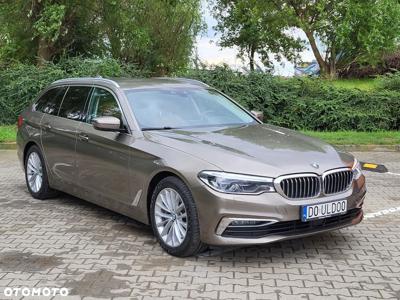 BMW Seria 5 530i xDrive GPF Luxury Line