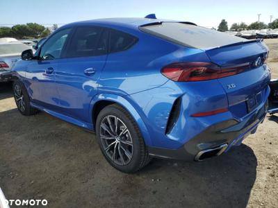 BMW X6 M50i