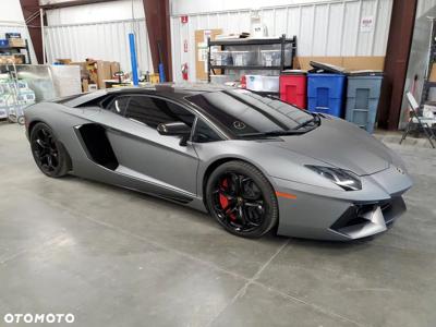 Lamborghini Aventador