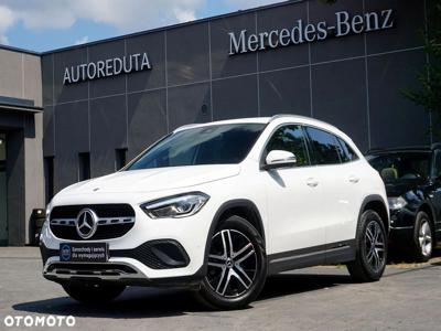 Mercedes-Benz GLA 200 Progressive