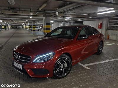 Mercedes-Benz Klasa C 200 T 4Matic 7G-TRONIC AMG Line