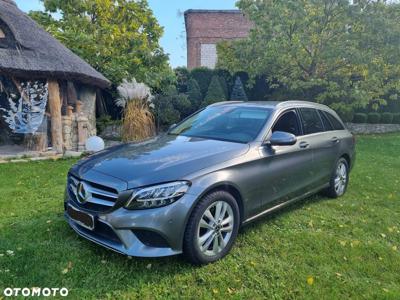 Mercedes-Benz Klasa C 220 d 4Matic T 9G-TRONIC Avantgarde