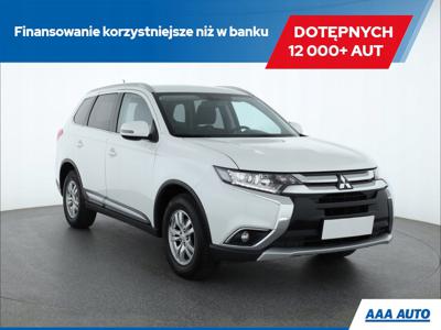 Mitsubishi Outlander III SUV Facelifting 2015 2.0 MIVEC 150KM 2015