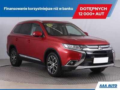 Mitsubishi Outlander III SUV Facelifting 2015 2.0 MIVEC 150KM 2016