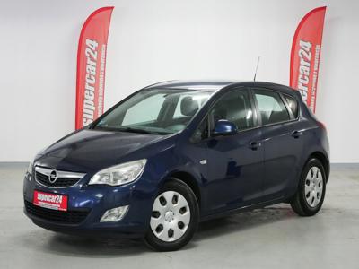 Opel Astra J Hatchback 5d 1.7 CDTI ECOTEC 110KM 2011