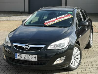 Opel Astra J Sports Tourer 2.0 CDTI ECOTEC 165KM 2012
