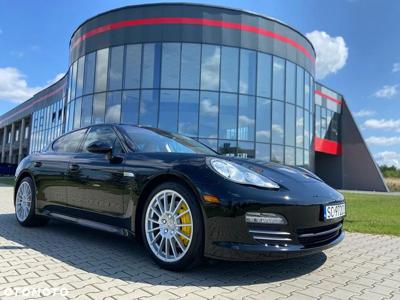 Porsche Panamera 4 PDK