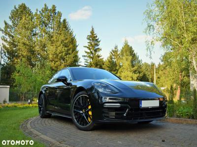 Porsche Panamera Turbo