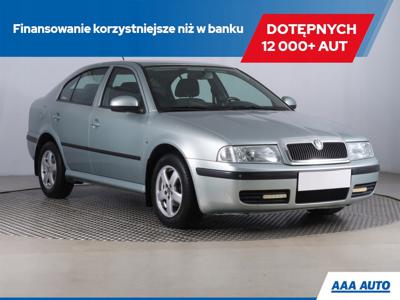 Skoda Octavia II Hatchback 1.6 MPI 102KM 2010