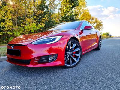 Tesla Model S Performance