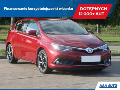 Toyota Auris II Hatchback 5d Facelifting 1.8 Hybrid 136KM 2017