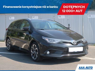 Toyota Auris II Touring Sports Facelifting 1.6 Valvematic 132KM 2015