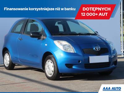 Toyota Yaris II Hatchback 5d 1.0 VVT-i 69KM 2006