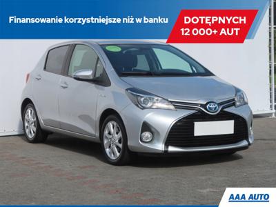 Toyota Yaris III Hatchback 5d Facelifting Hybrid 100KM 2016