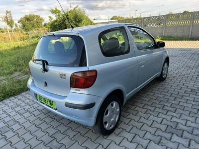 Toyota Yaris Piękna z Klimą oszczędne 1.0 benzyna 1REJ 2006 z Niemiec POLECAMY lift