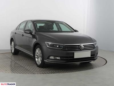 Volkswagen Passat 1.8 177 KM 2015r. (Piaseczno)